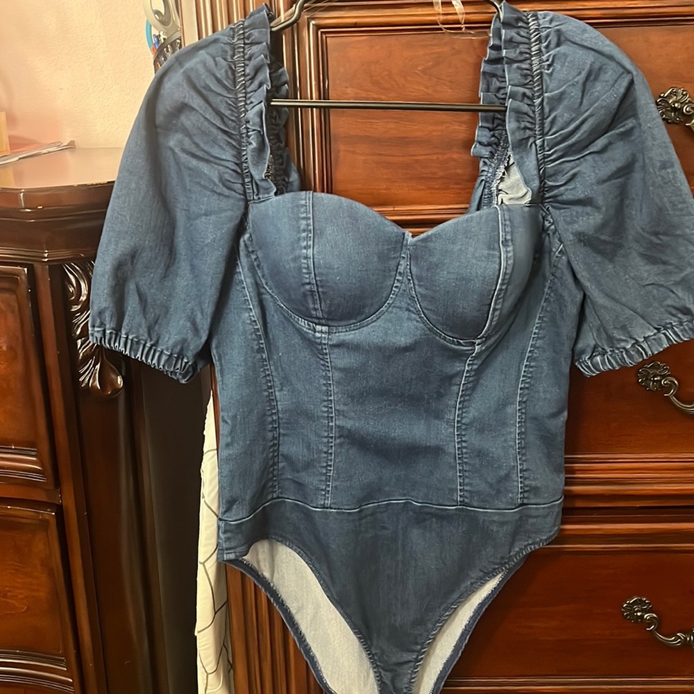 new bary sub shirt for women